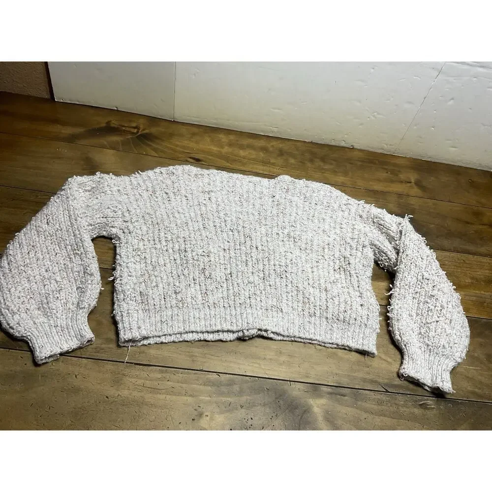 Luna Ivy Flower Crochet Oversized Cardigan Sweater Top Warm Beige Medium